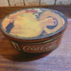 Vintage 1988 Drink  Coca Cola Oval Cookie Tin Pretty Lady in Hat Tin Box Company